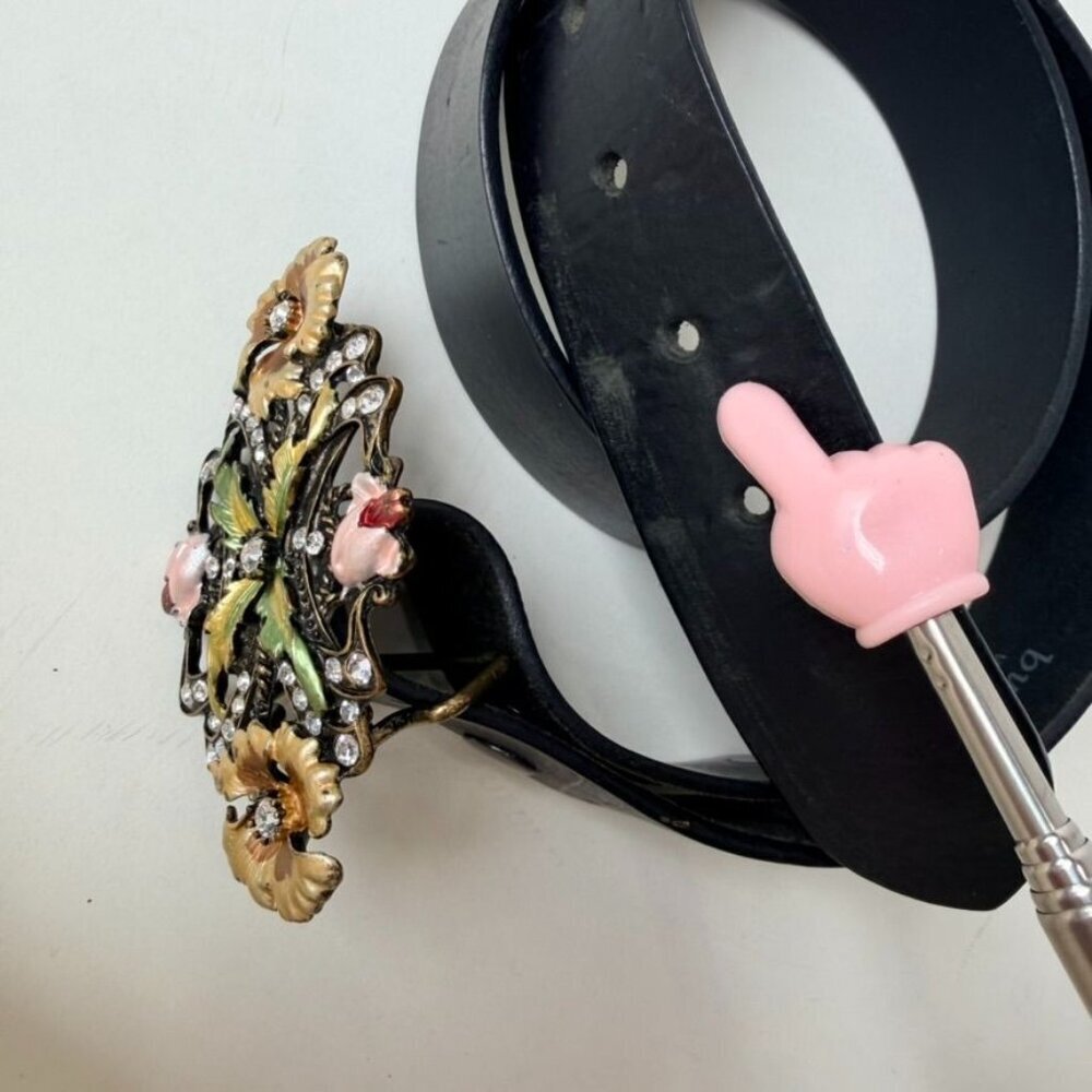 Vintage Style Floral Butterfly Rhinestone Leather Belt - Black/Gold - Picture 7 of 7